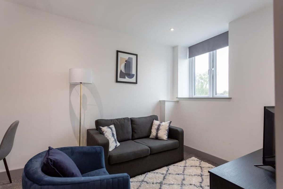 Amazing 1 Bedroom Apartment Leeds Лийдс Екстериор снимка