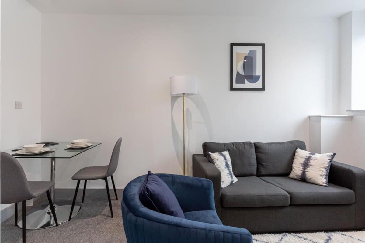 Amazing 1 Bedroom Apartment Leeds Лийдс Екстериор снимка